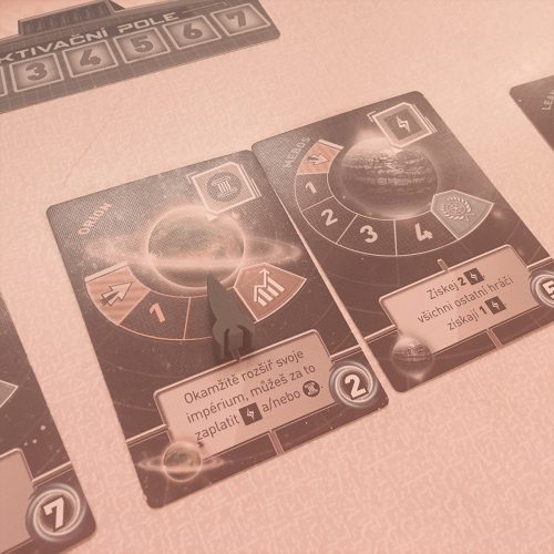 Do nekonečna a ještě dál!